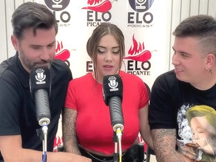 Interview With Elo Podcast Ends In A Blowjob And Of Cum Elo Picante - Sara Blonde