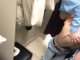 A Real Creampie In The Cum In My Tight Pussy While I Try On Jeans