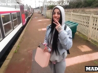Roma Amor - I Fuck My Chilean Friends Good Ass In A Public Train And At Her Place After Seeing Each Other Again 5 Min