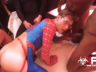 Spider Man - Best Sex Clip Homo Cosplay Unbelievable , Watch It