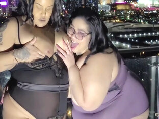 Bbws Want Dick After Partying In Vegas 5 Min - Spooky Fat Brat, Crystal Blue And Chris Cardio