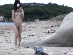 Cd Ijuin Maki And Naked Walking On The Beach 9 Min