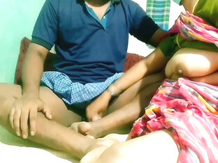 Village Boy Having Sex With Beautiful Tamil Aunty